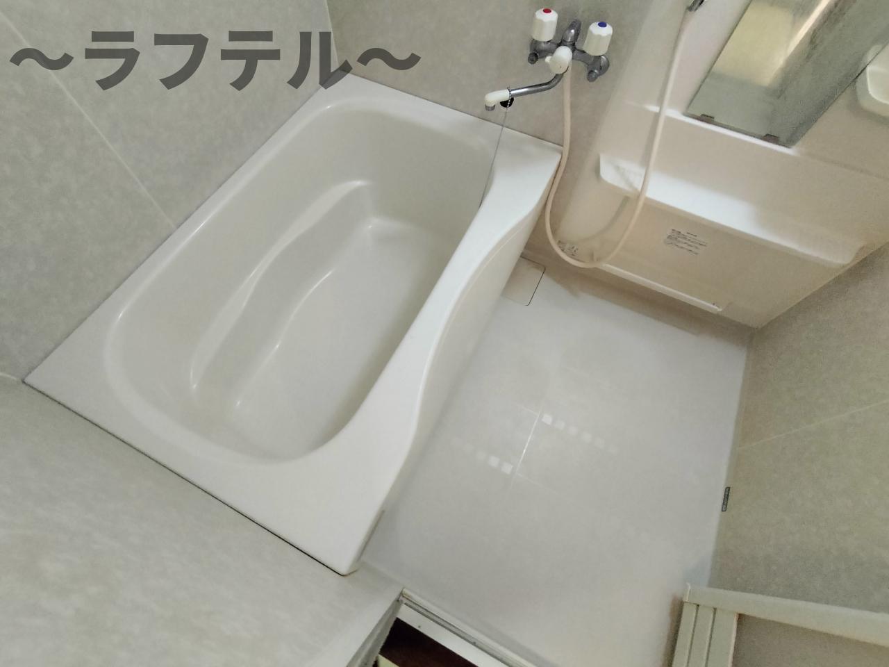 バス・シャワールーム　別部屋イメージ写真