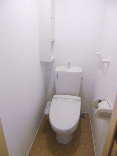 トイレ　★お部屋探しは株式会社タウンハウジング東京まで★