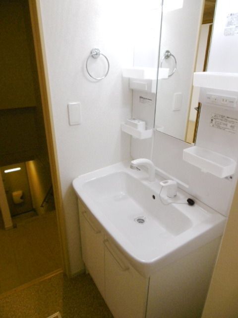 洗面設備　★お部屋探しは株式会社タウンハウジング東京まで★