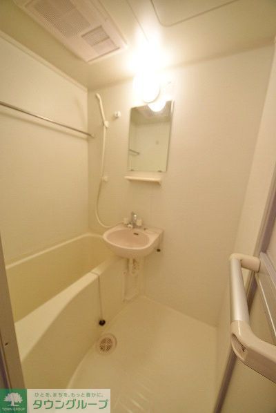 バス・シャワールーム　バス