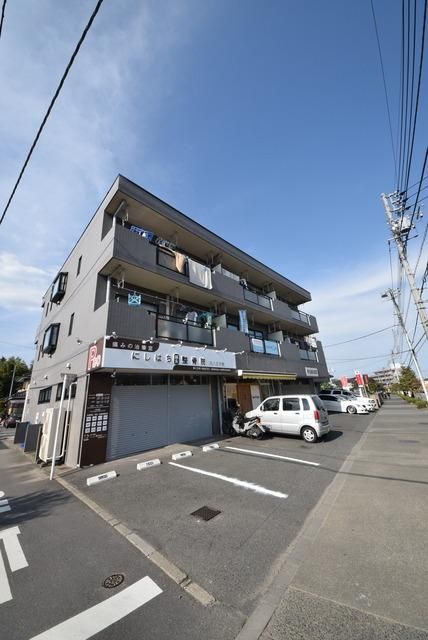 建物外観　☆重厚感あり陽当りの良い物件です☆
