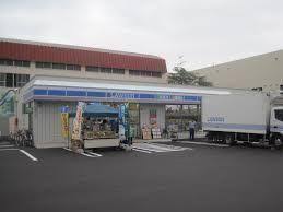 コンビニ　ローソン札幌北28条東店（コンビニ）まで159m