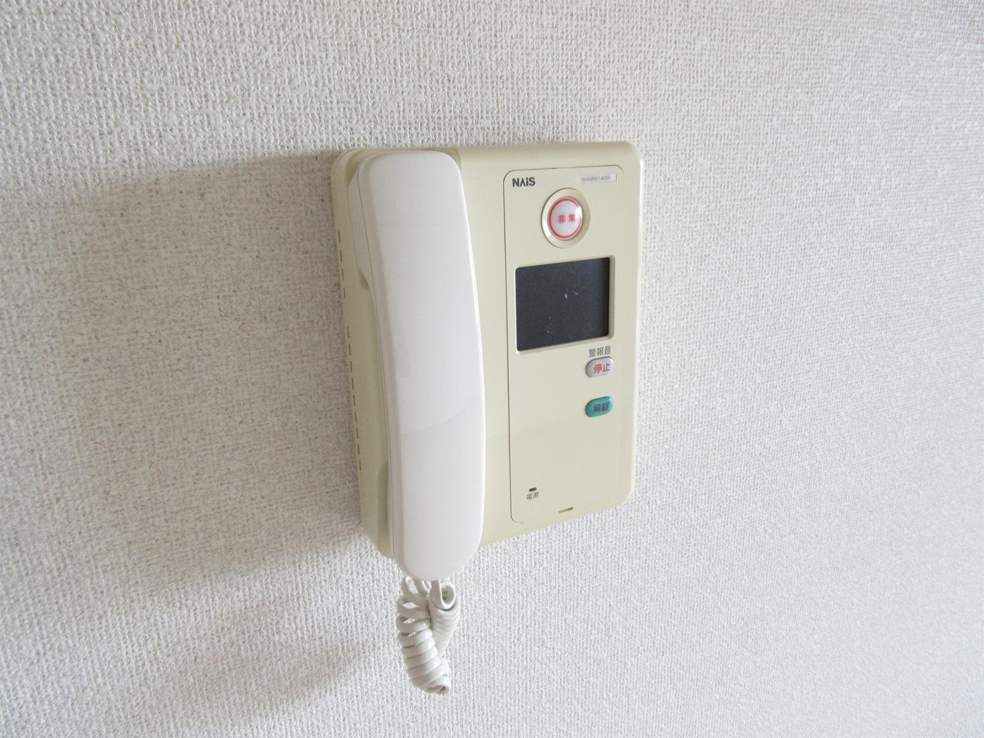 セキュリティ　写真はイメージとして2号室の写真です。