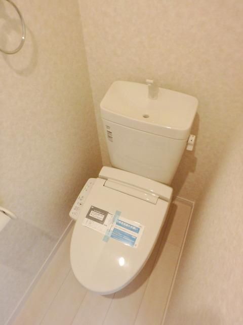 トイレ　★ウォシュレット付き★
