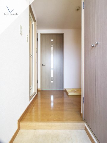 玄関　きれいな玄関です