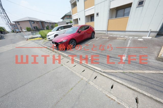 駐車場　駐車スペースもあります