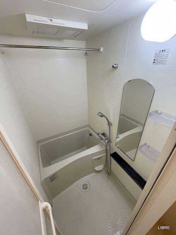 バス・シャワールーム　※同タイプ、別のお部屋のイメージ写真です！