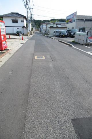 その他　前面道路（その他）まで10m