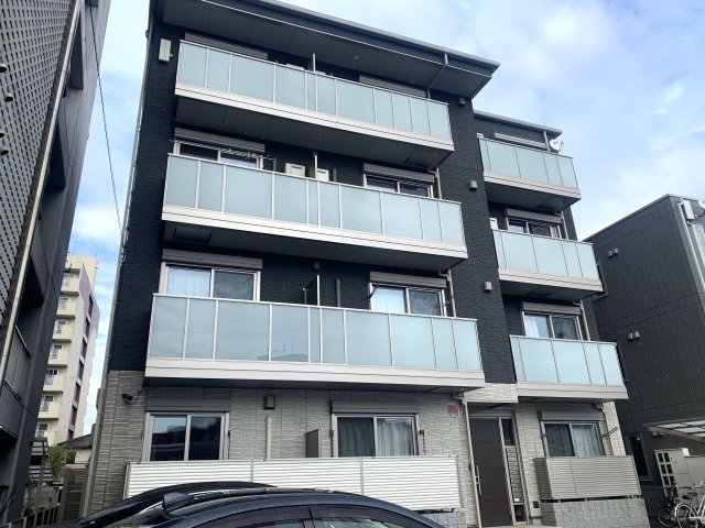 建物外観　エトワール御船・鉄骨造