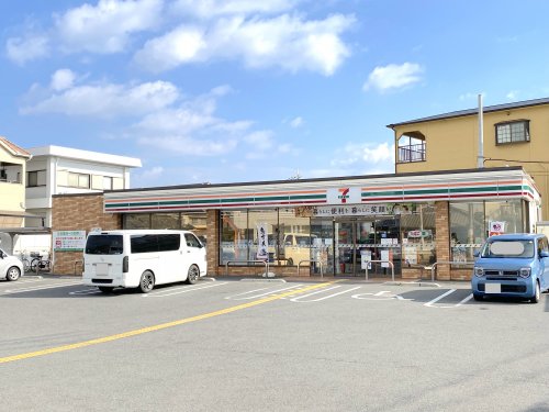 コンビニ　セブンイレブン 和泉和気町店（コンビニ）まで279m