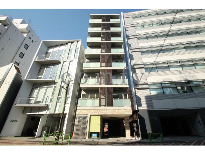 建物外観　２０１３年２月竣工・築浅賃貸マンション