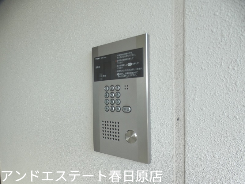 セキュリティ　オートロック付き