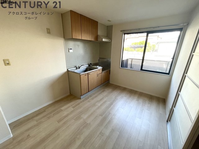 居室・リビング　角部屋住戸で過ごしやすく、おすすめです♪
