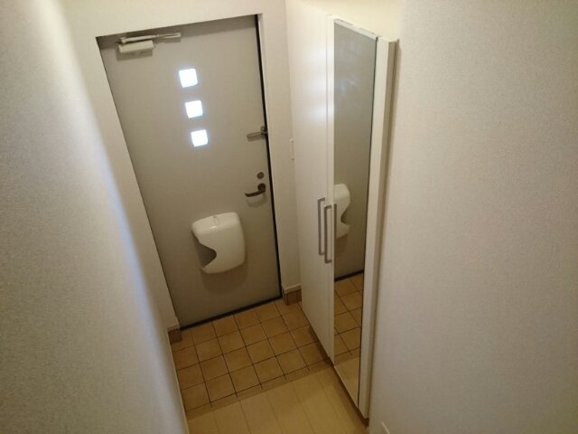 玄関　シンプルで使いやすい玄関です