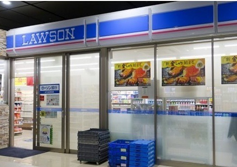コンビニ　ローソン 西保木間二丁目店（コンビニ）まで372m
