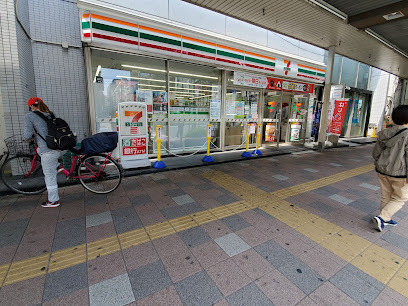 コンビニ　セブン－イレブン錦糸町駅南口店（コンビニ）まで214m