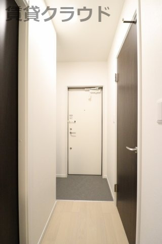 玄関　明るい玄関です