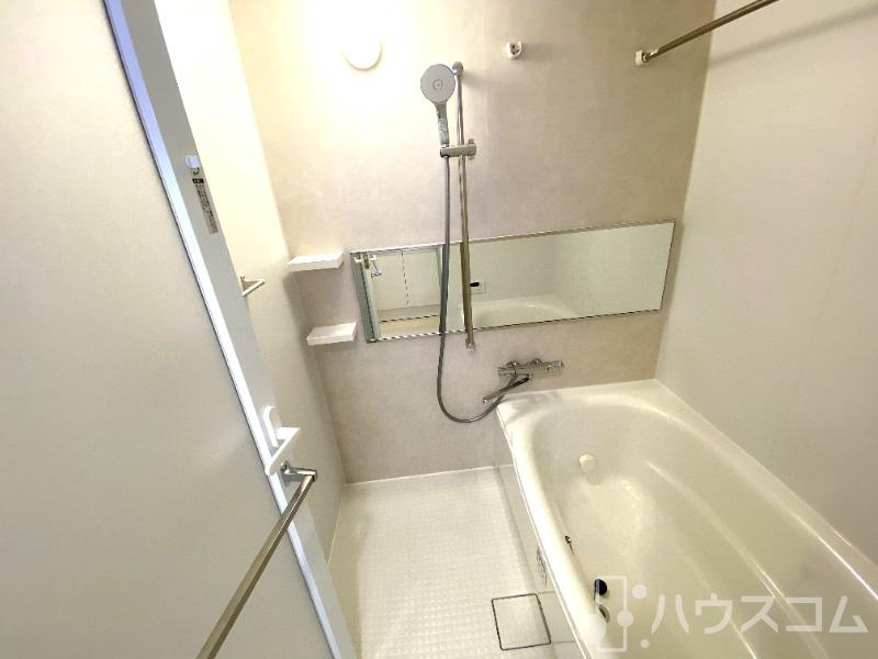 バス・シャワールーム　一日のお疲れをお取りください。