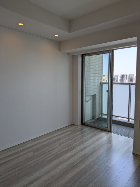 居室・リビング　★二面採光の明るいお部屋です★