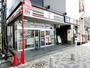 コンビニ　セブン-イレブン草加駅前西口店（コンビニ）まで318m
