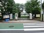 中学校　豊島区立巣鴨北中学校（中学校）まで503m