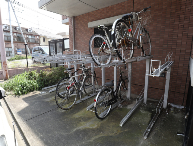 駐車場　駐輪場