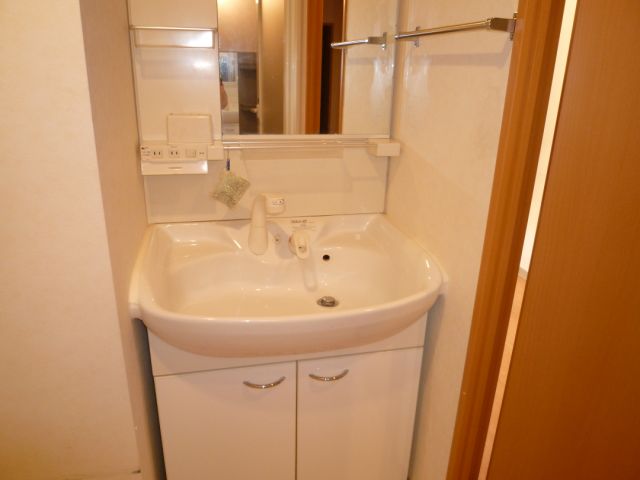 洗面設備　別部屋参考写真