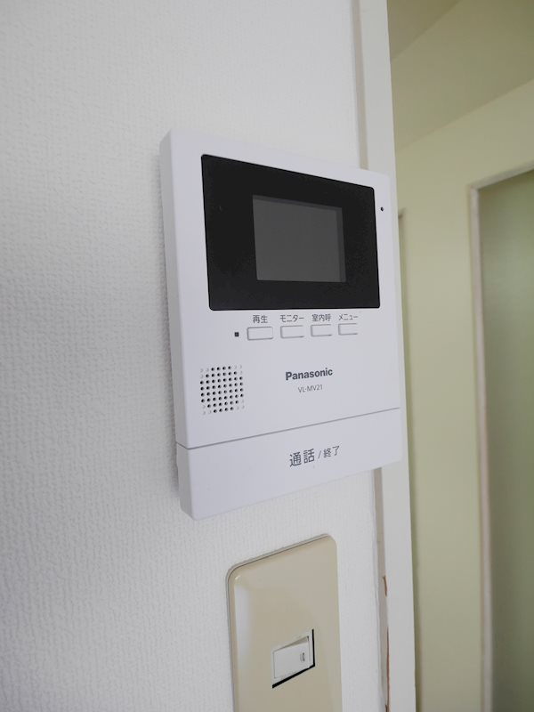 セキュリティ　TVモニター付きインターホン