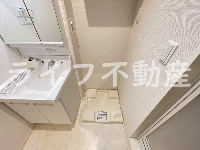 洗面設備　脱衣スペースもあります