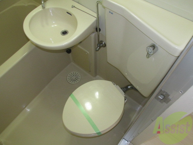 トイレ　清潔感のあるトイレです。