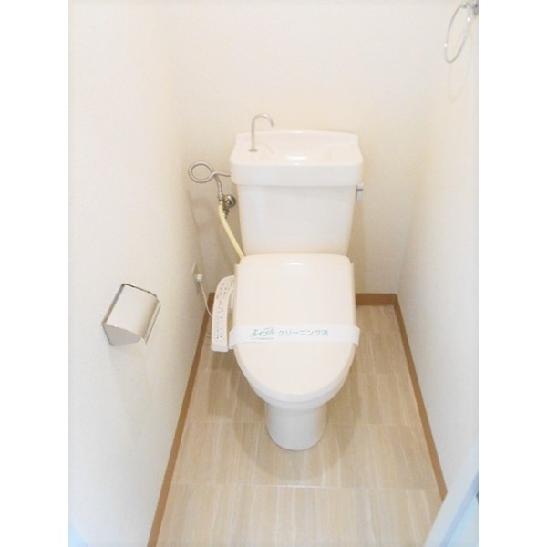 トイレ　清潔に保っているトイレです。