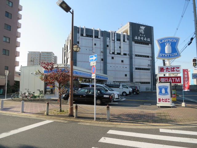 コンビニ　ローソン堺鉄砲町西店（コンビニ）まで131m
