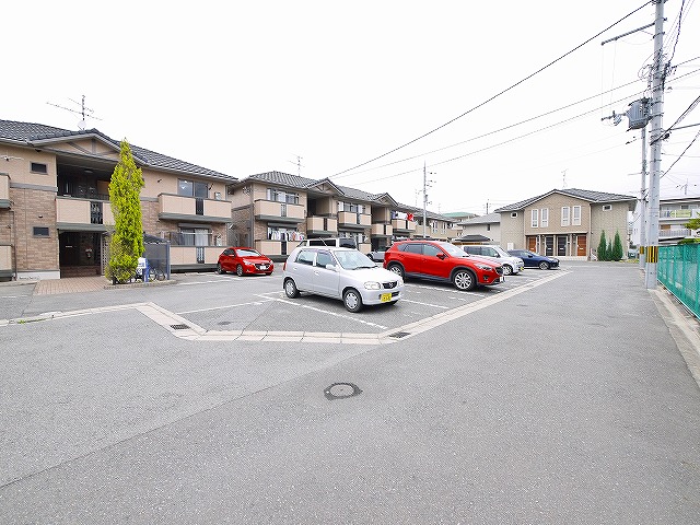 駐車場　駐車場です