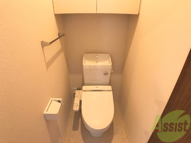 トイレ　トイレはもちろんウォシュレット付き。安心して使用できます。