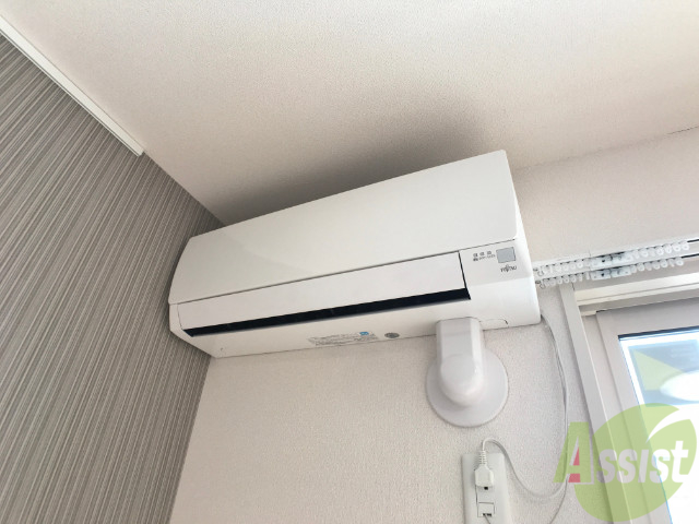 その他設備　エアコンがついているので、寒暖対策もばっちりです。