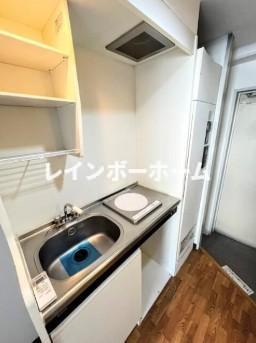 キッチン　※別部屋参考写真