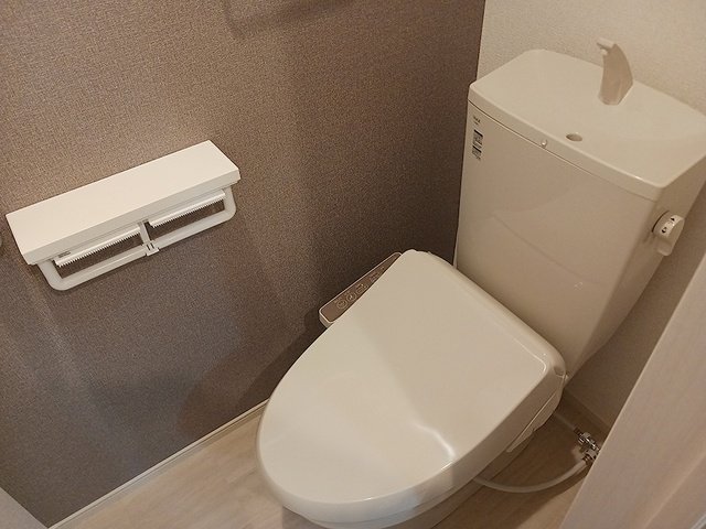 トイレ　落ち着いたトイレです