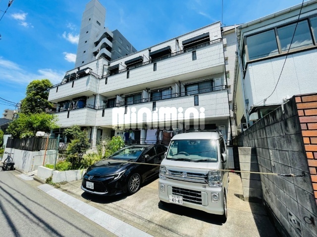 建物外観　駅から近く便利な立地
