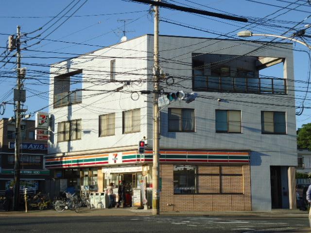 中学校　折尾中学校（中学校）まで1800m
