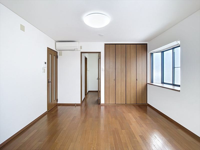 居室・リビング　※写真は同物件の別部屋です