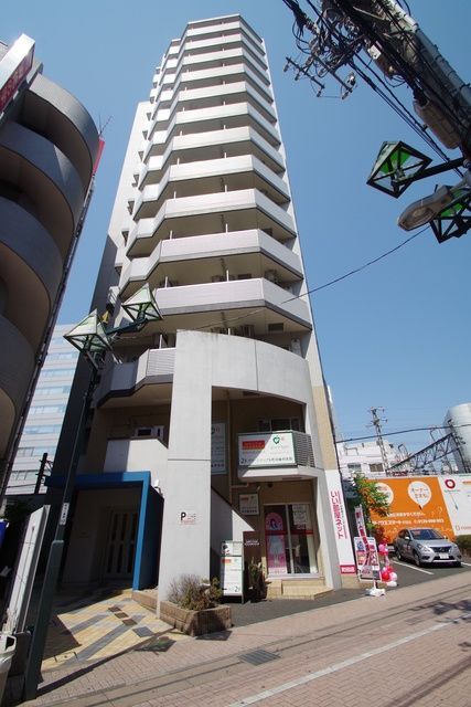 建物外観　★駅まで平坦です★