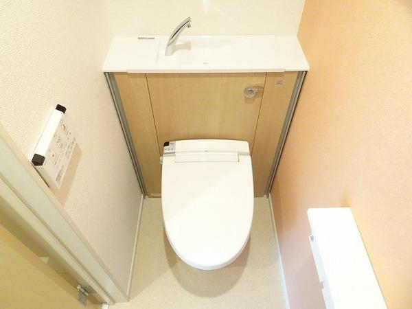 トイレ　ウォシュレット！