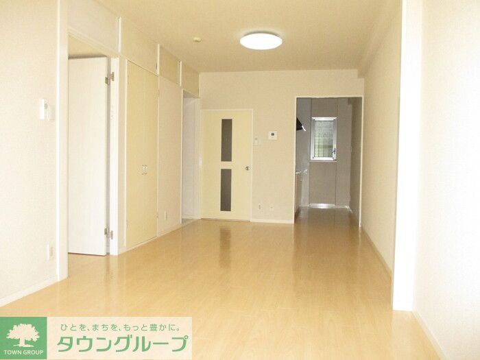 居室・リビング　お問合せはタウンハウジングまで！※現地待合わせ相談可能