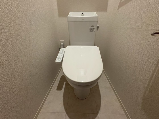 トイレ　※別部屋の写真です