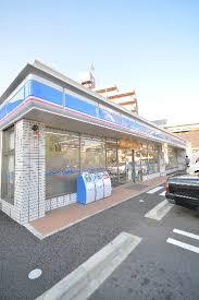 コンビニ　ローソン小倉田町東店（コンビニ）まで136m
