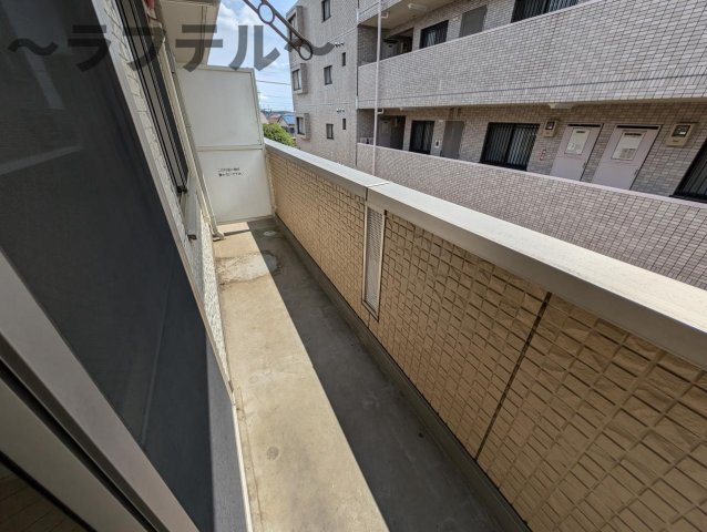 バルコニー　別部屋イメージ