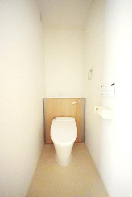 トイレ　同社施工同タイプのイメージ写真です