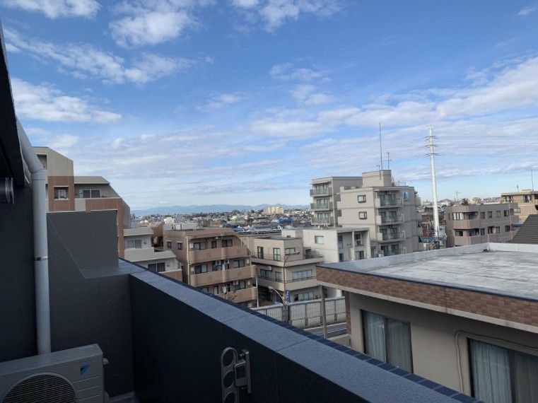 バルコニー　☆明るいバルコニー☆