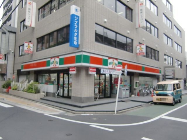 コンビニ　サンクス（コンビニ）まで270m