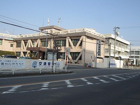 警察署・交番　西尾警察署（警察署・交番）まで476m
